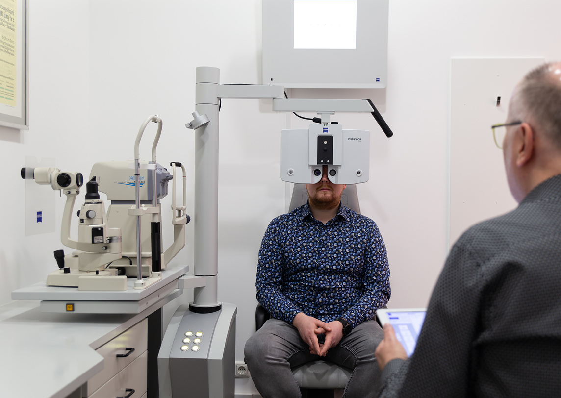 Vermessung der Augen mit modernster Technik